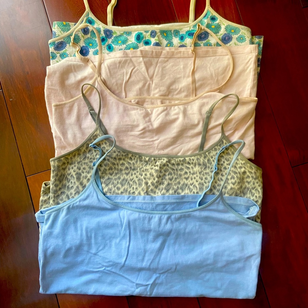Lot of 4 Victoria’s Secret Tank size L in EUC